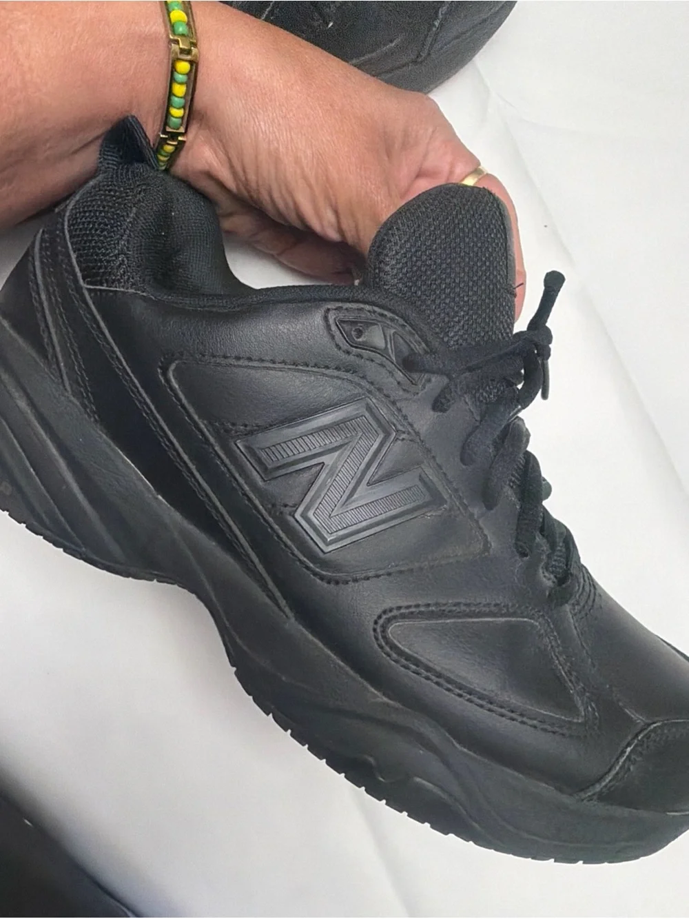 Balance 626k2 Sneakers Womens Size 10 Black Leather Slip Resistant